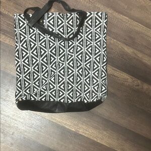Black and White Geometric Tote Bag